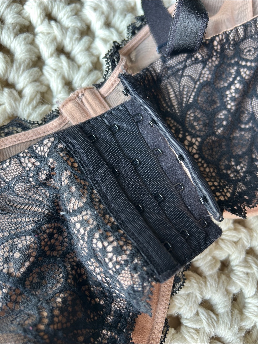 Torrid Curve Black Lace Underwire Bra size 40DDD - Picture 5 of 5
